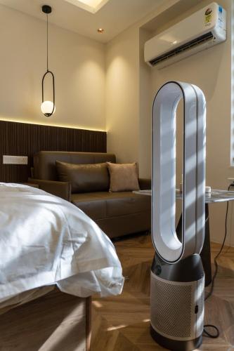 Stylish & Comfortable Studio near Expo Center Greater Noida opposite Metro, Greater Noida (foto 4)
