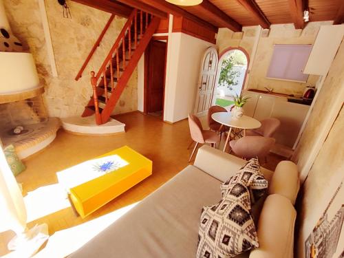 Spasmata Village - Seaside Stone Maisonette Spacious & Quiet Only Adults 4