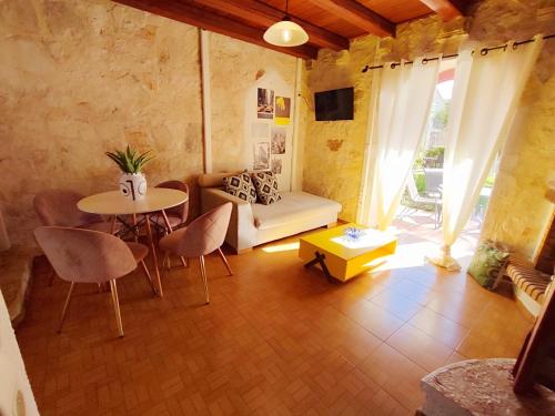 Spasmata Village Stone Maisonette only adults