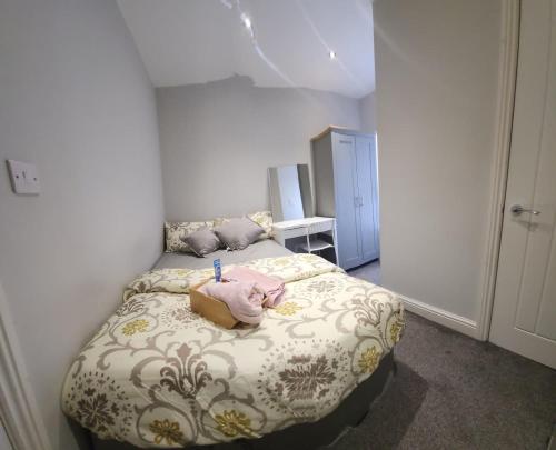 Lovely Double Bedroom, Liverpool (photo 3)