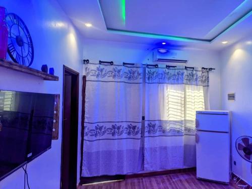 Studio bien équipé avec cuisine à moindre coût – khách sạn tại Vodje
