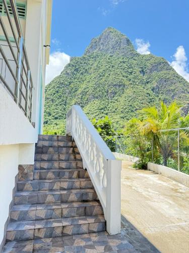 You 4 Ric Piton Suites in Soufriere