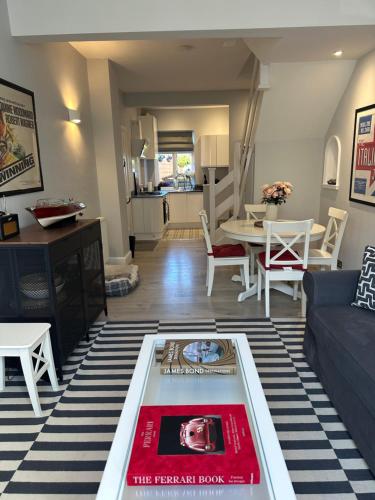 Roseleigh Cottage in the Heart of Cookham gîte à louer Bourne End