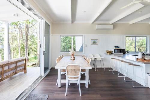Farm Retreat with Ocean Views, Fireplace & Bath in Willow Vale
