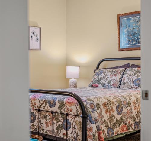 Summerfield Cottage - image 11