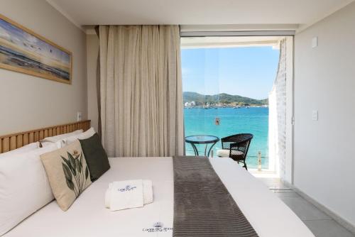 Canto da Canoa Suítes (Canto da Canoa Suites) in Arraial do Cabo