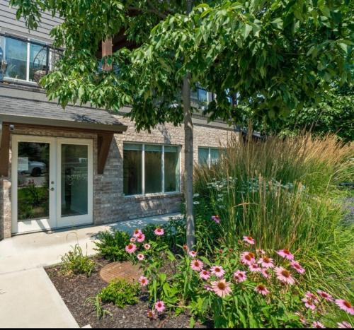 Luxury townhome in lake country in Lake Country