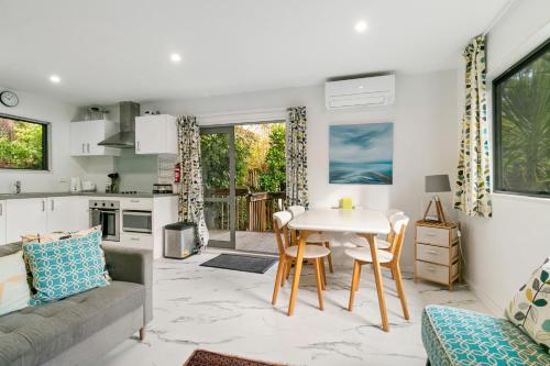 Kererū Cabin (Kereru Cabin) in เกาะไวฮิกิ