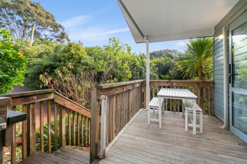 Kererū Cabin (Kereru Cabin) in เกาะไวฮิกิ