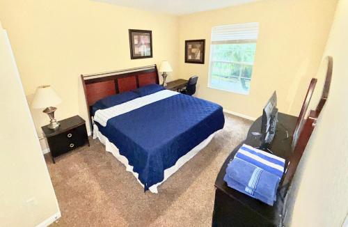 Master Room with Private Bath nearby Conv Center & Epic