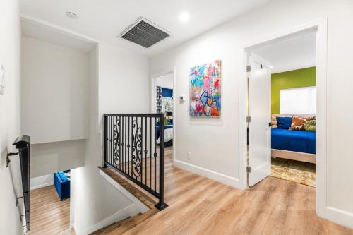 Family Friendly Hollywood Entertainer's Paradise 3BD-3BA, Los Angeles (fotografie 8)