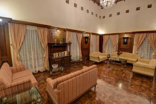 Siddhanta Manor in Sakleshpur