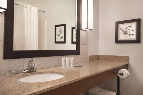 Country Inn & Suites by Radisson, Valparaiso, IN in Valparaiso, USA