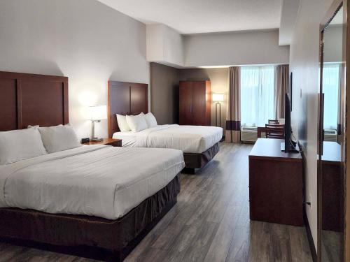 Comfort Suites Baymeadows Near Butler Blvd - image 37