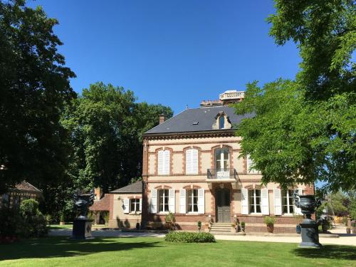 photo chambre Château de Montabert