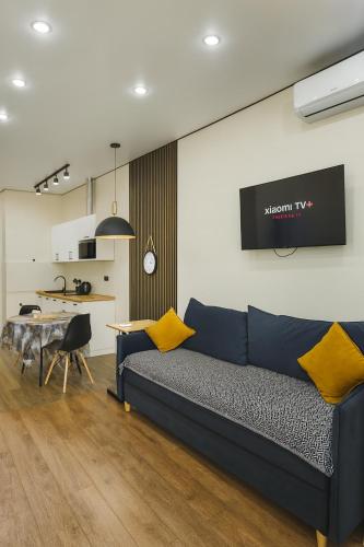 Meridian Apartments 12