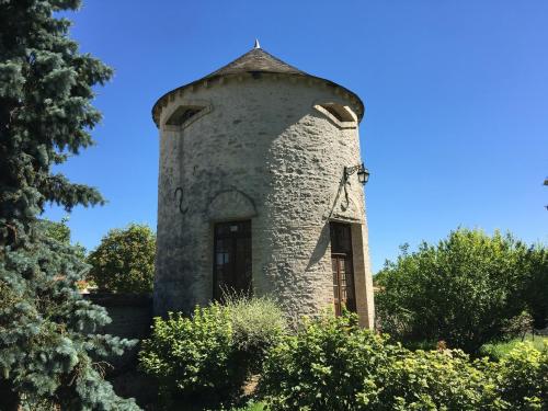 Château de Montabert - image 10