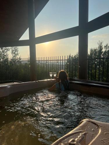Spa & Comfort - Chalet des Originaux in Saint-Damien-de-Buckland (QC)