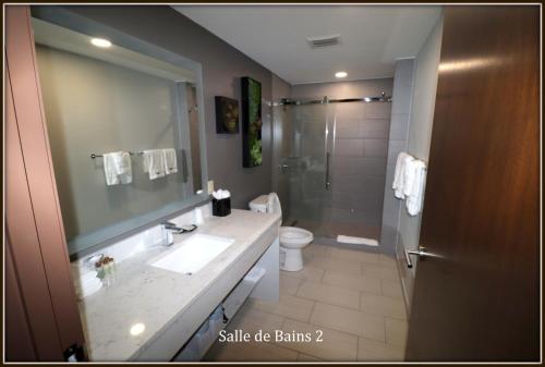 バスルーム, Dawn Beach Club in オイスター ポンド