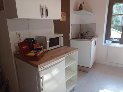 Appartement cosy avec son charme ancien. - La Rixouse