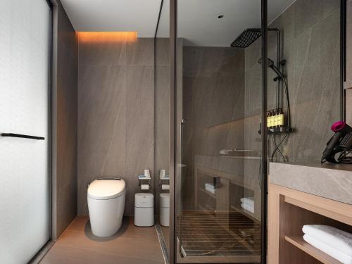 Zhangjiajie National Park RU Hotel--Free one way pick up service over 2 nightFree fresh coffeeAttraction Tickets Serivce in advance - image 4