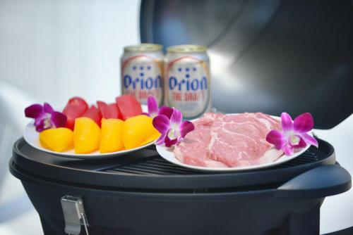 海徒歩1分アメリカンビレッジまで7分周辺には飲食店多数の北谷エリアSunabeNest