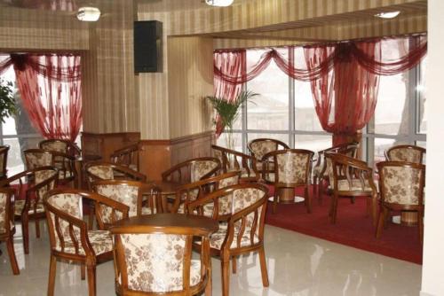 Hotel Elegance, Асеновград (фото 8)