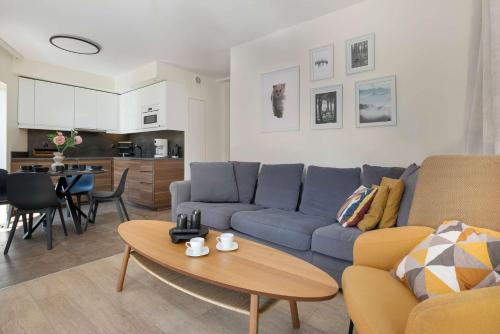 Górski Apartament z Widokiem i Parkingiem by Noclegi Renters, Шклярска-Поремба (фото 10)