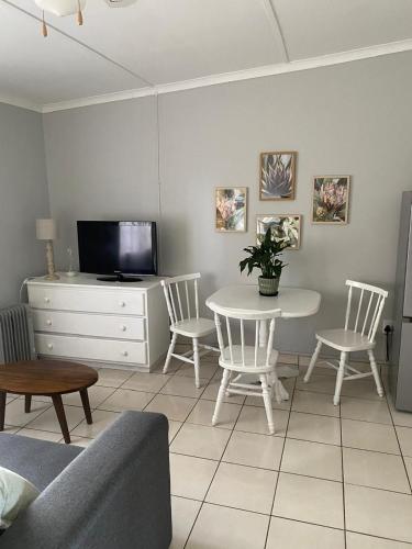 Ayoba Flatlet - Ayoba Estate, Ramsgate (fotografie 9)
