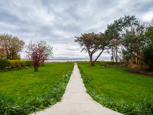 3 Bed in Gweesalia oc-ii16998, Tullaghanbaun (photo 10)