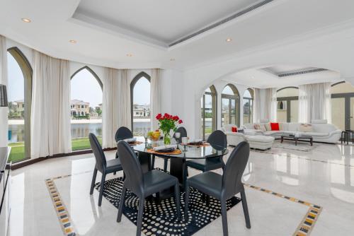 Palm Villa F, Palm Jumeirah - Mint Stay, Dubai