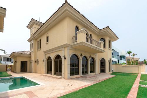 Palm Villa F, Palm Jumeirah - Mint Stay, Дубай (фото 2)