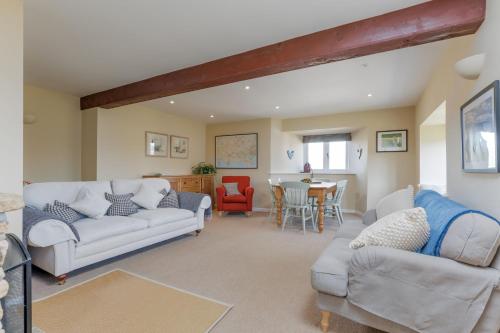 A szálláshely kívülről, Dorset Farmhouse in Nottington