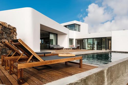 Villa Simone Lajares - 5 chambres - Piscine chauffée (Villa Simone Lajares - 5 chambres - Piscine chauffee) in ลาคาเรส