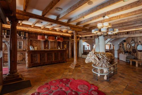 Lobby, Hotel Les Suites du Montana by Les Etincelles in Les Almes