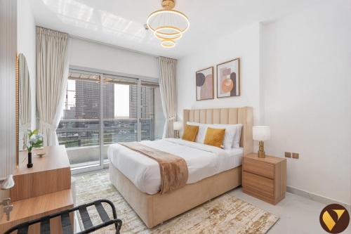 Vogue Stylish One Bedroom apartment in Marina with Balcony and full Amenities including Sauna Walkable to Metro Station & JBR Beach, Dubaj (zdjęcie 9)