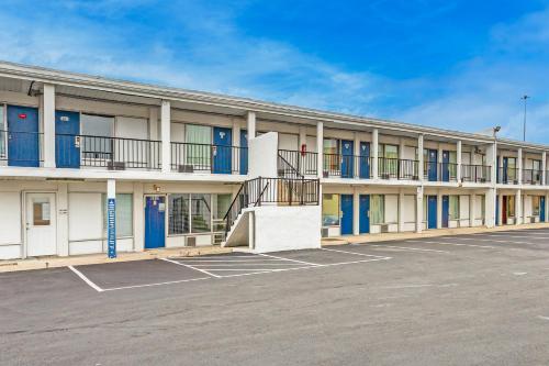 Motel 6-Columbus OH - image 11