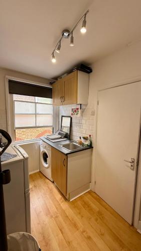 Windsor Castle View Apartment-one bed room, Windsor (photo 3)