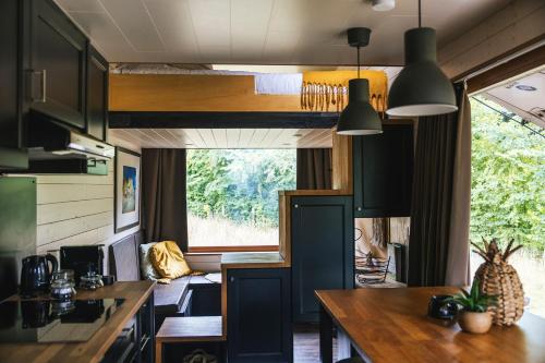 廚房, Tiny House Stijl & natuur nabij Brugge! in 貝爾訥姆