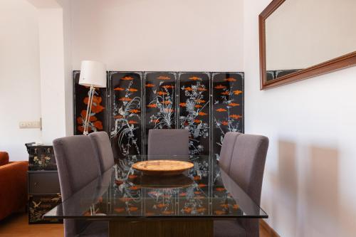 Penthouse with terrace in Rambla Catalunya -Centre - image 11