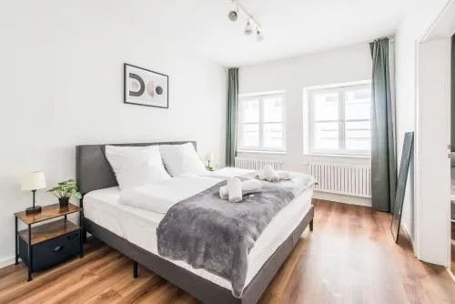 Zentral & modern I perfekt für City-Trip I Familien & Freunde & Business I Fußball-Tisch in Augsburg, Deutschland