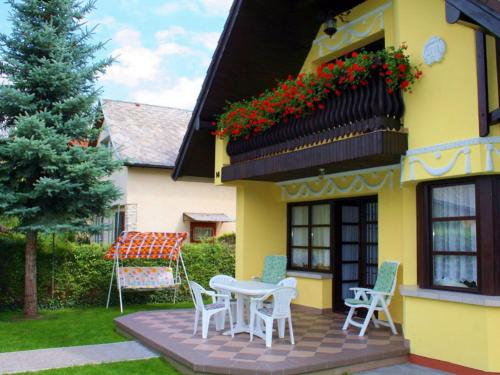  Holiday Home Balaton H621 in Csárdamajor