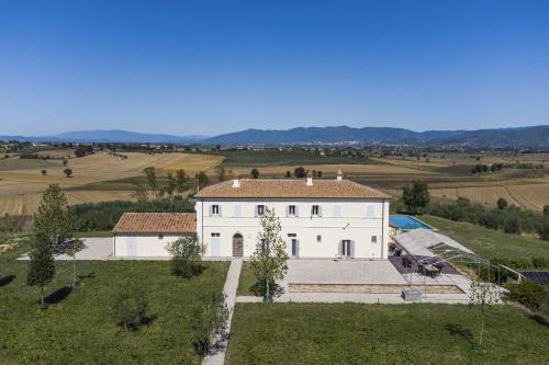 Villa Farneta by Mmega gîte à louer Capazzano