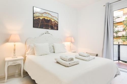 3 bedrooms, 4 beds