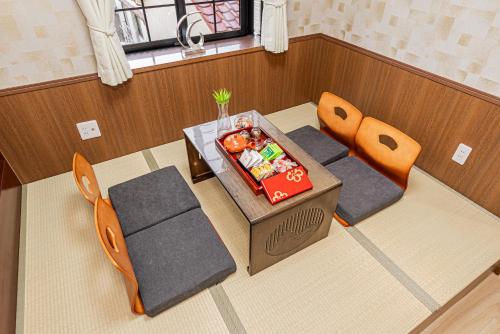 Koiwa Station Entire Villa Two Generation House with 1BR Cozy Apartment and 4BR Spacious Home Easy JR Access to Asakusa Skytree Shinjuku Shibuya Ueno and Narita Haneda Airport