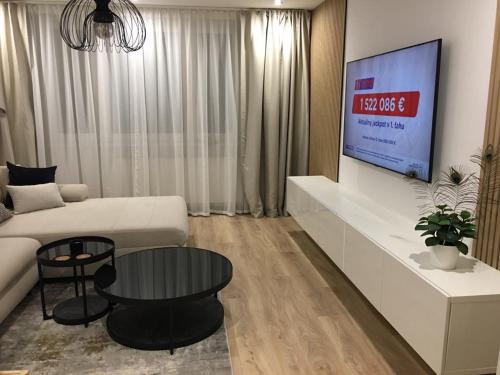 Modern Apartment in Centre of Belusa in Belusa