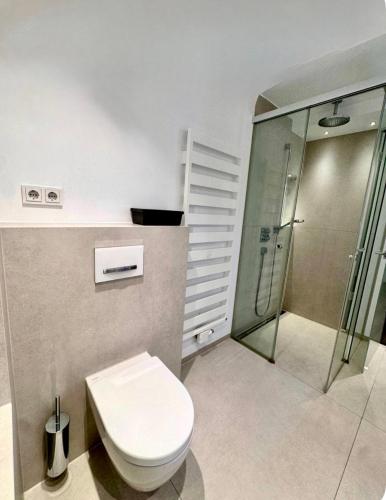 Gesamte stylishe Unterkunft in Bogenhausen, Monaco di Baviera (foto 3)