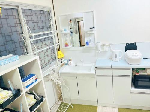 6 mins walk from Komagome Station on the JR Yamanote Line, 3LDK, direct access to Ikebukuro, Ueno, Shinjuku, luggage storage negotiable