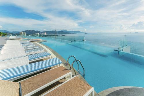VELA OCEAN LUXURY SUITES Nha Trang Centre