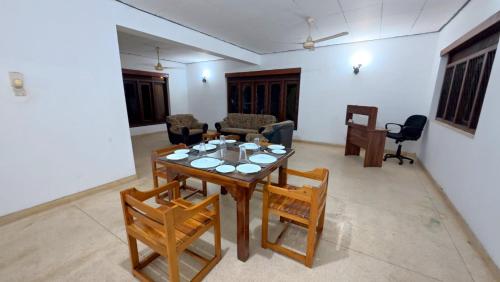 Lucky Birds Resort - image 2